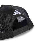 الكاب الرسمي من مرسيدس-AMG – تصميم تراكر عصري ومريح